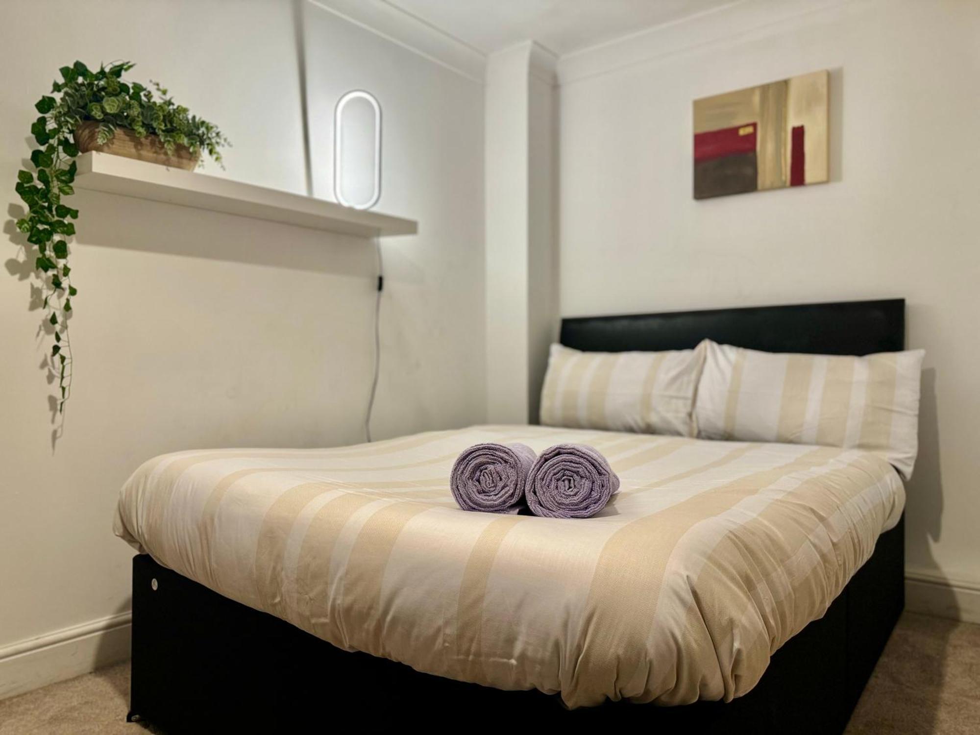 The Red Suites Бирмингам Екстериор снимка