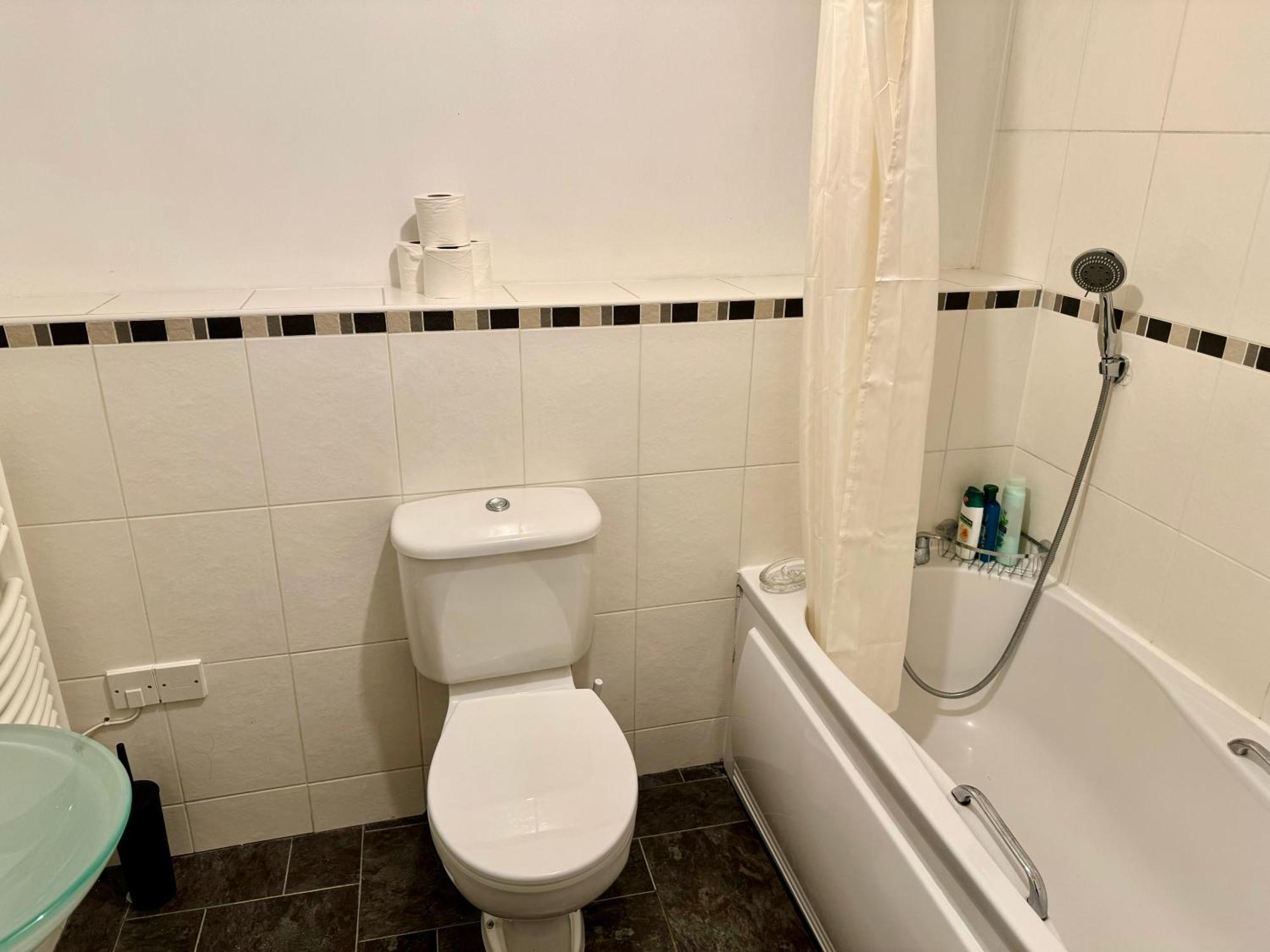 The Red Suites Бирмингам Екстериор снимка